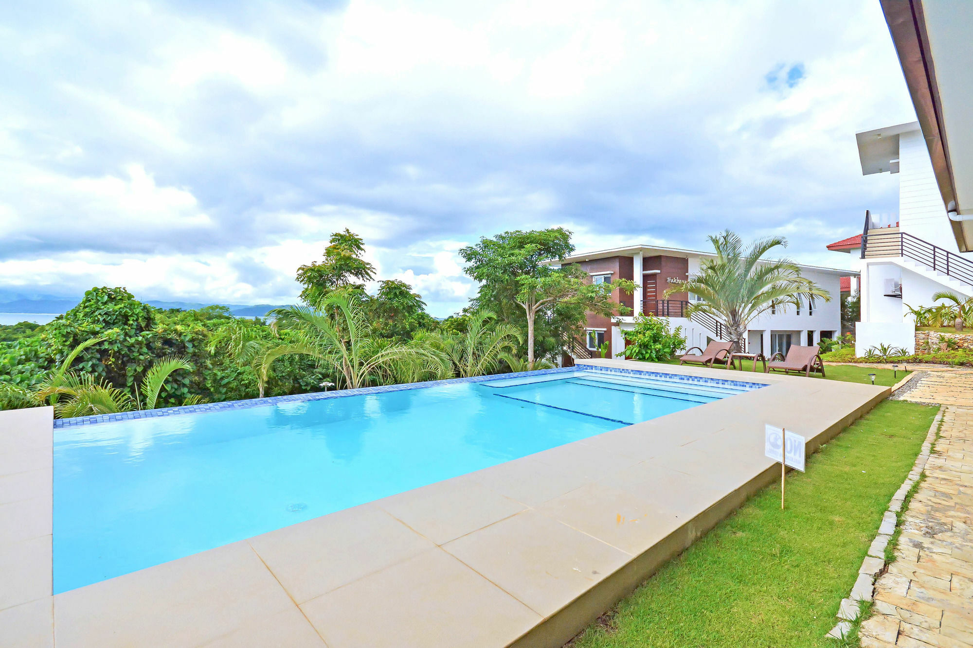 One Hagdan Villas Yapak Екстериор снимка